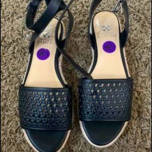 Vince Camuto sandals black 8.5 NWT